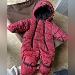 Jordan baby wintersuit
